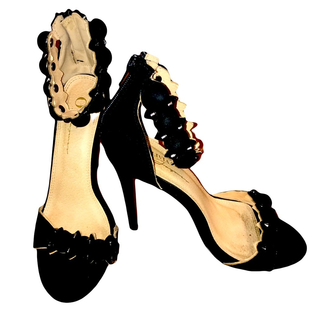 Olivia Ferragamo Size 7 Black 4 Inch Heels Worn Once